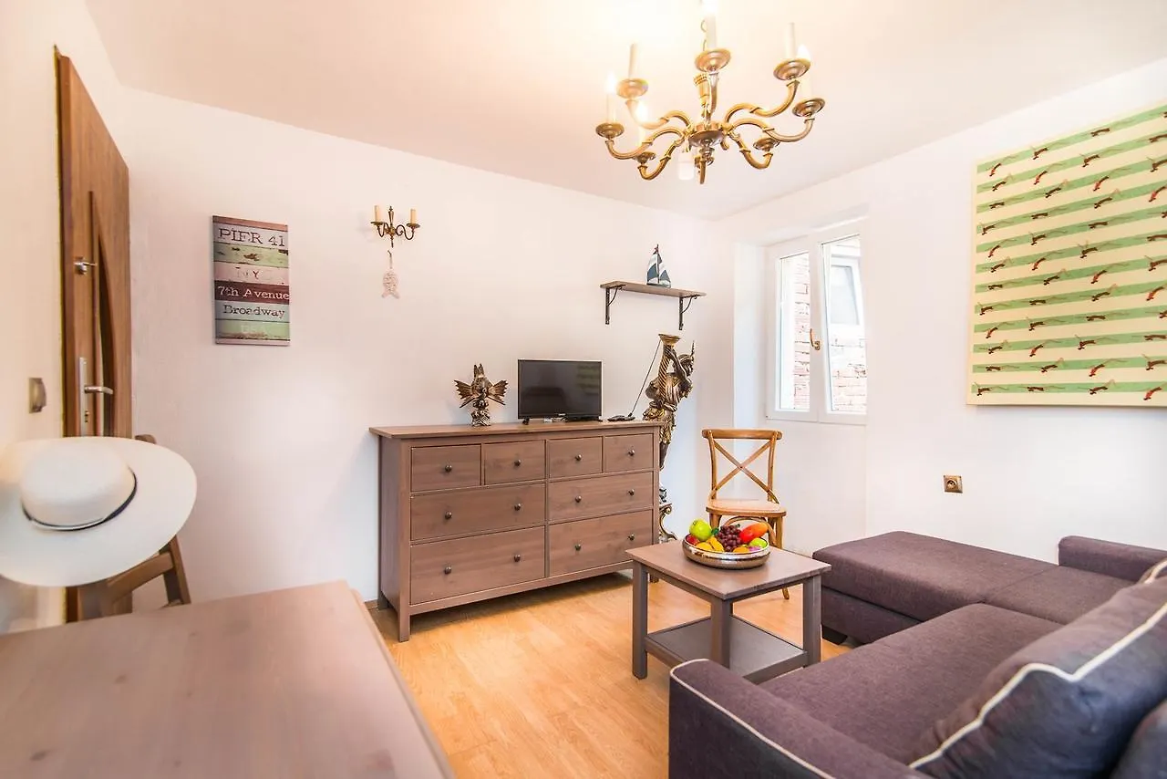 *** Penzion Apartments Kolenicka Poreč Chorvatsko